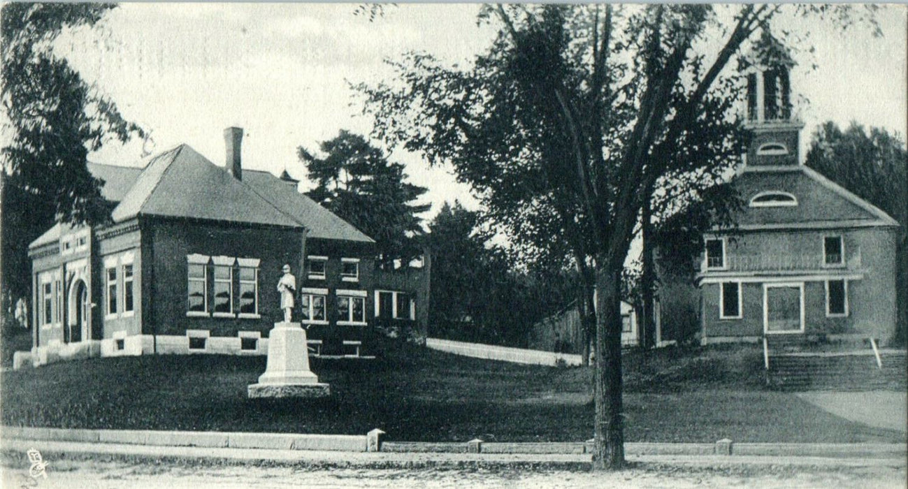 1905 Public Library, Baptist Church Meredith, New Hampshire NH Posted Postcard