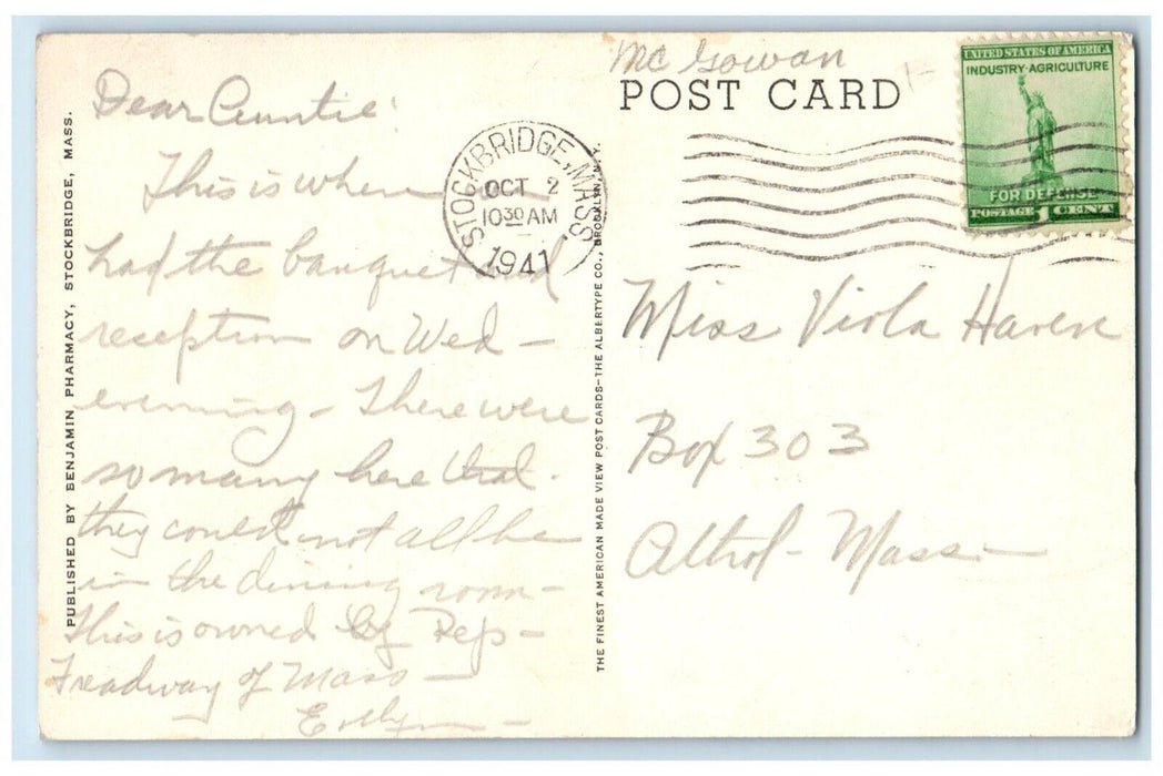 1941 Soldier's Monument And Red Lion Inn Stockbridge Massachusetts MA Postcard
