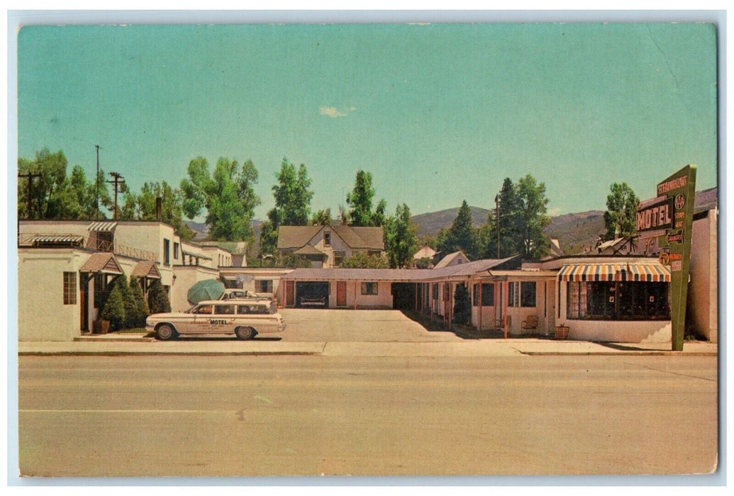 1965 Steamboat Motel Roadside Cars Steamboat Springs Colorado CO Posted Postcard