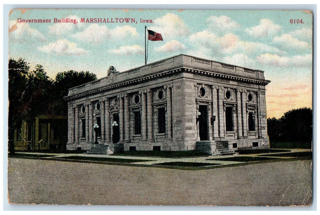 1909 US Flag, Government Building, Marshalltown, Iowa IA Antique Postcard