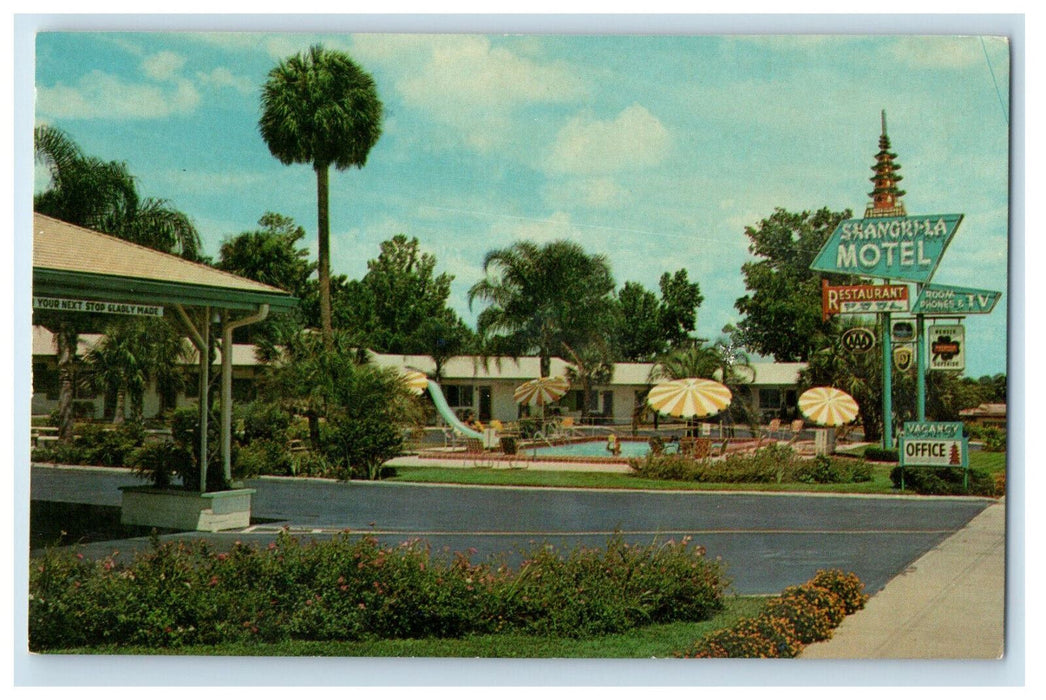 c1960s Shangri-La Motel and Restaurant South of Ocala FL Unposted Postcard