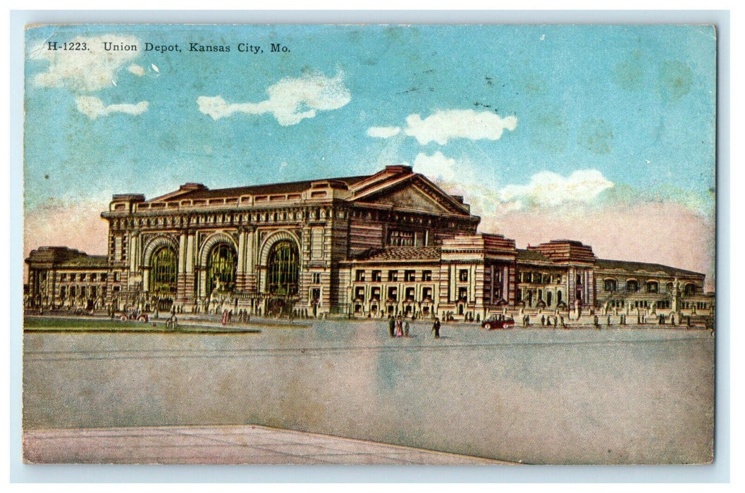 1912 Scene at Union Depot, Kansas City Missouri MO Antique Postcard