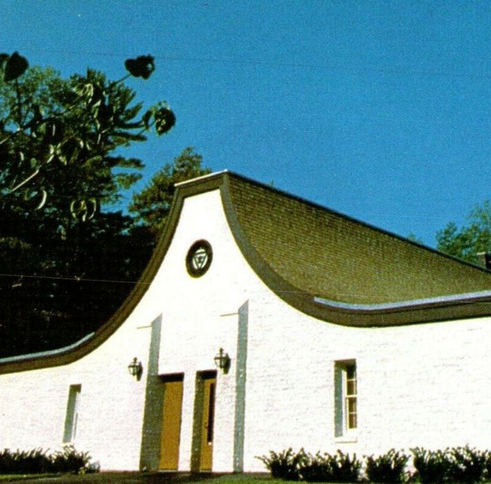 c1950's Loveland Chapel Springfield College Springfield Massachusetts Postcard