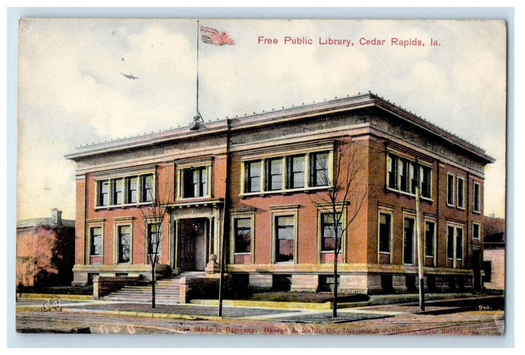 c1910 View of Free Public Library, Cedar Rapids IA Unposted Antique Postcard