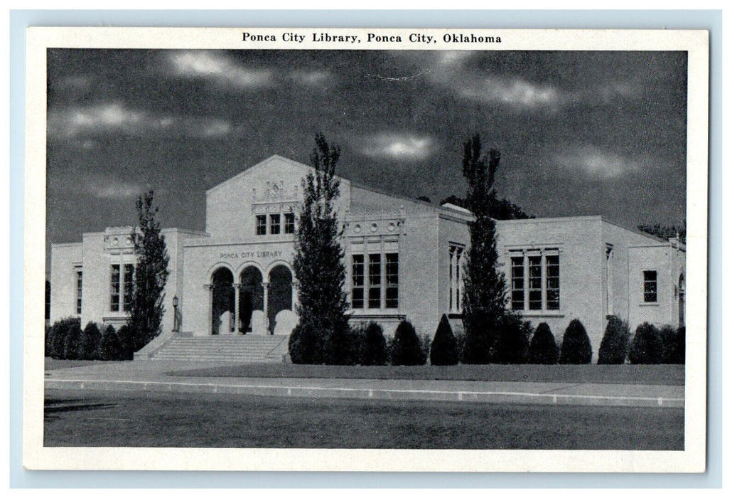 Ponca City Library Building Street View Ponca City Oklahoma Ok Vintage Postcard