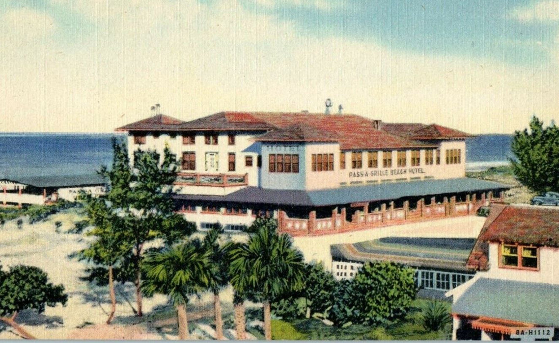 c1930's Pass-a-Grille Beach Hotel And Casino On Gulf Of Mexico Florida Postcard