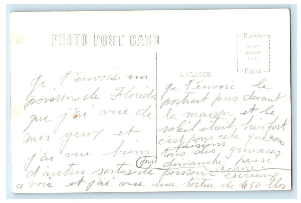c1950 Stingrays Eat Out of Guides Hands Theater of The Sea Florida RPPC Postcard