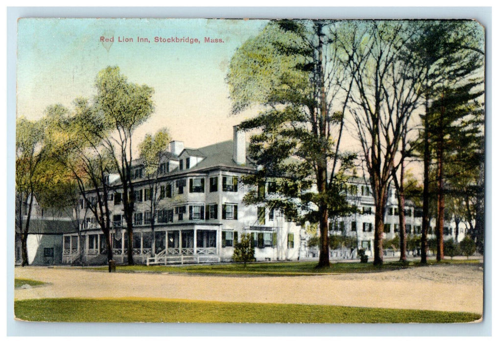 1910 Red Lion Inn Building Stockbridge Massachusetts MA Antique Postcard