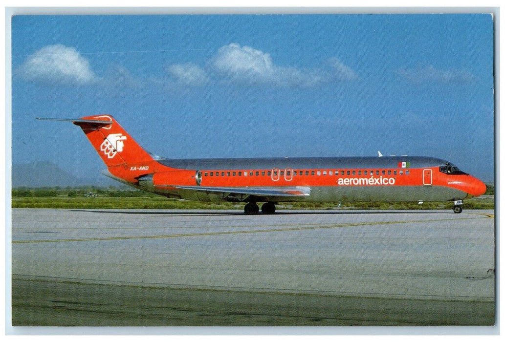 1987 Aeromexico XA-AMD c/n 48128/964 Airplane at La Paz BCS Postcard