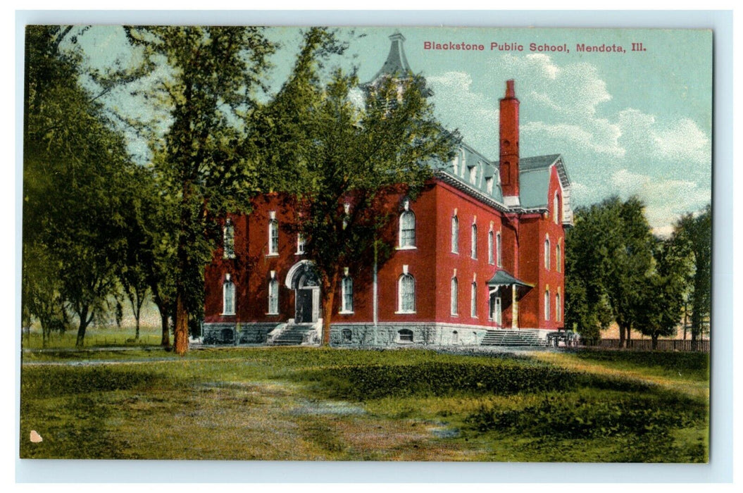 Blackstone Public School - Mendota Illinois c1910 Unused Antique Postcard