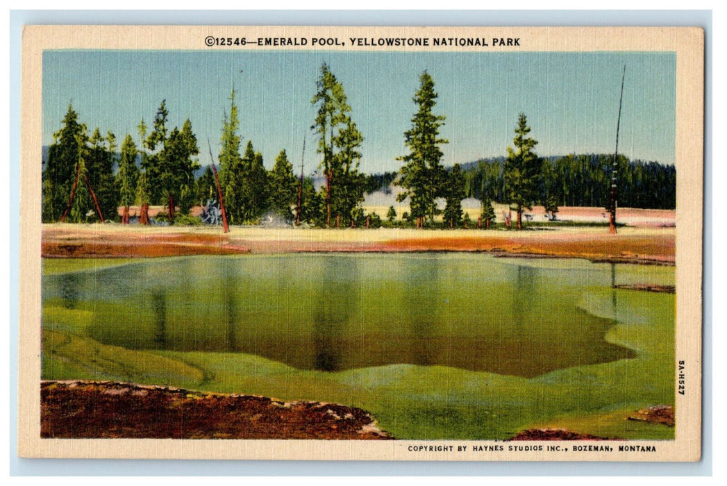 c1940s Emerald Pool, Yellowstone National Park Wyoming WY Unposted Postcard