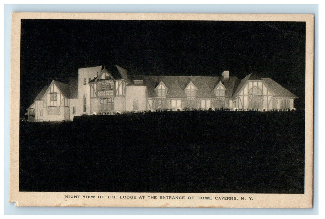 c1940s Night View of the Lodge at the Entrance to Howe Caverns NY Postcard