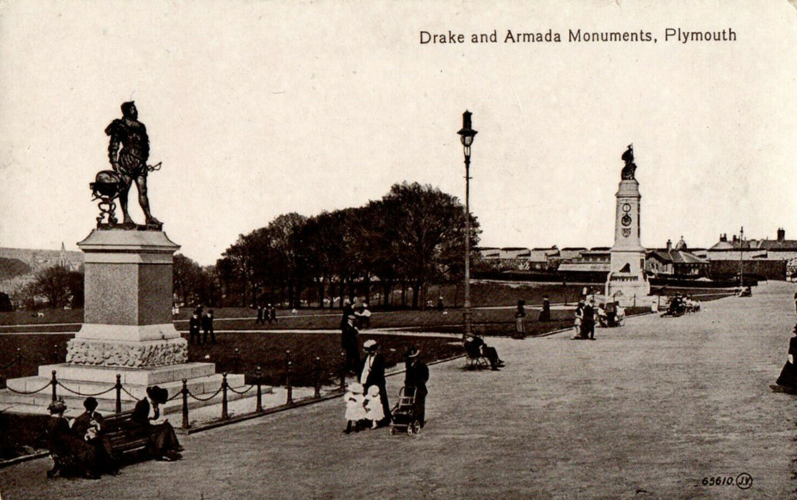 c1910s Drake and Armada Monuments, Plymouth, England EN Unposted Postcard