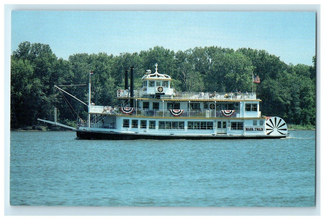 Hannibal Missouri MO, Riverboat Mark Twain Steamboat Mississippi River Postcard