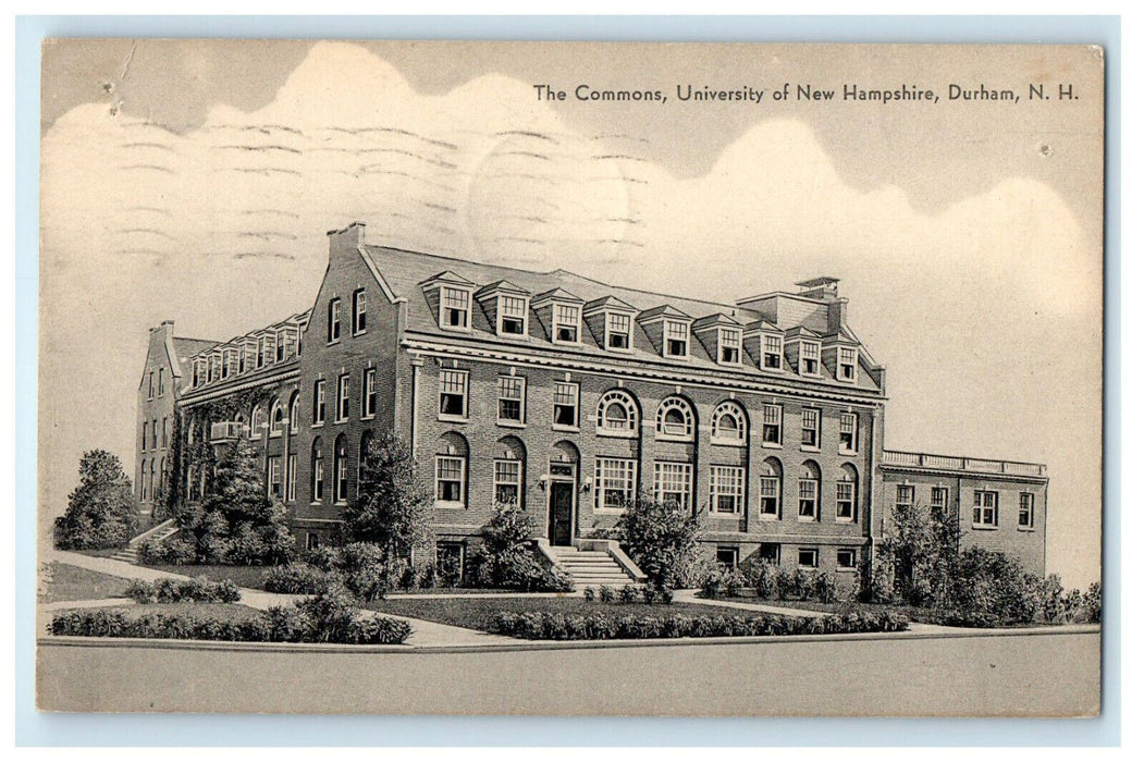 1942 The Commons University of New Hampshire Durham, New Hampshire NH Postcard