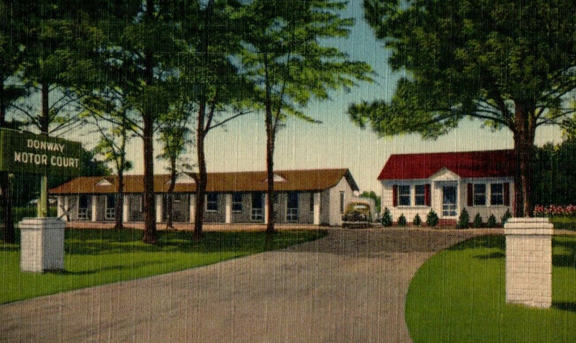 1950 Donway Motor Court Motel Hotel Entrance Miles North Walterboro SC Postcard