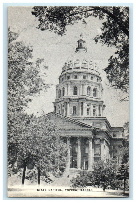 c1940's State Capitol Building Topeka Kansas KS Unposted Vintage Postcard