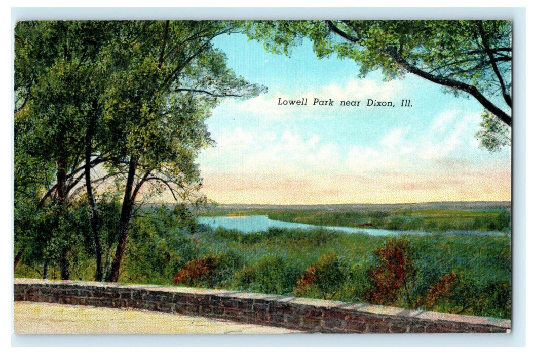 Lowell Park Dixon Illinois Green River View c1940 Vintage Antique Postcard