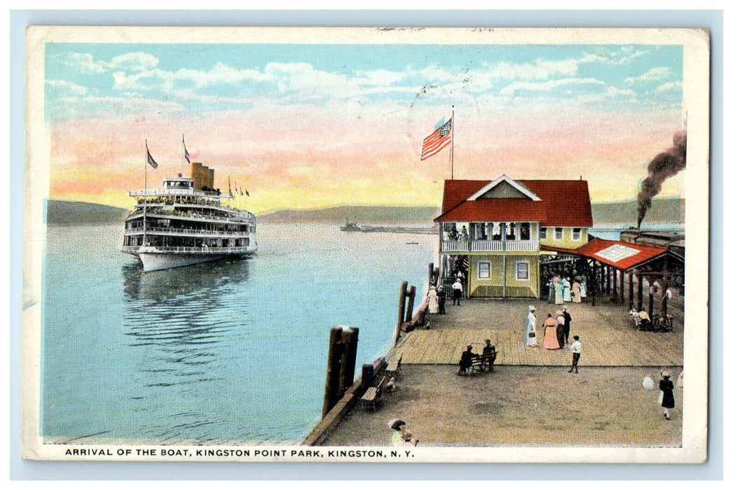 1924 Arrival of the Boat, Kingston Point Park, Kingston New York NY Postcard