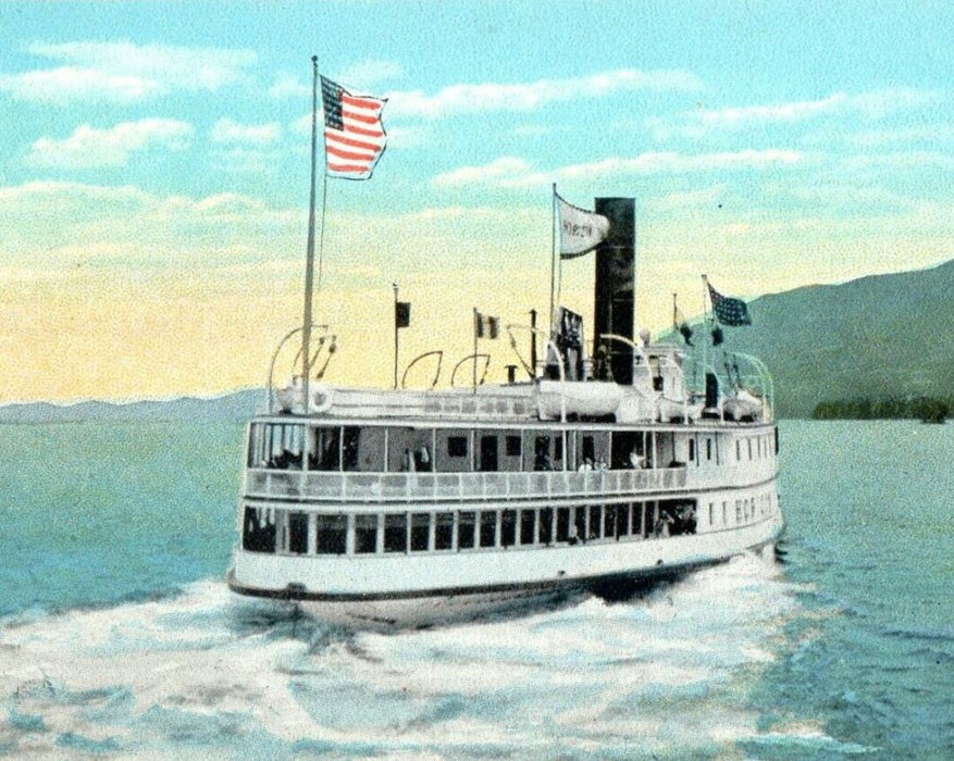 c1920's Lake George NY,  Steamer Ship Horicon Leaving Huletts Landing Postcard
