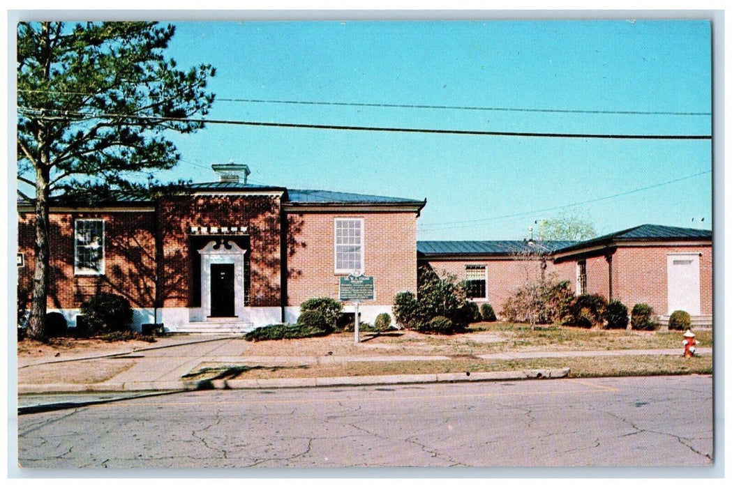 c1960's Evans Memorial Library Aberdeen Mississippi MS Unposted Vintage Postcard