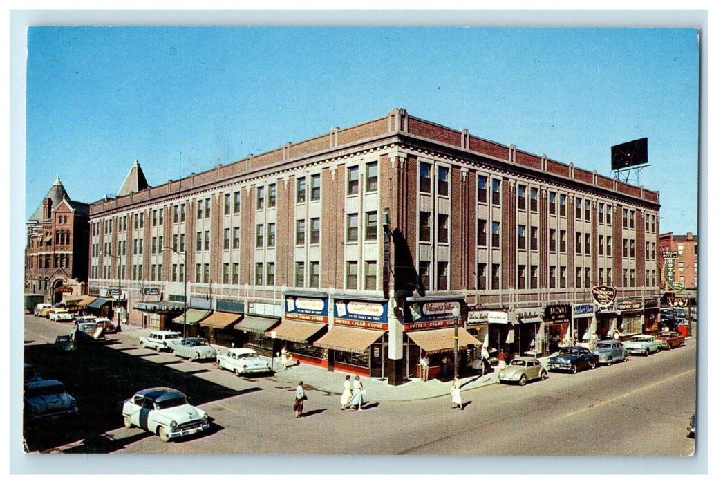 c1950's The WM. Pitt Hotel Chatham Ontario Canada Unposted Vintage Postcard