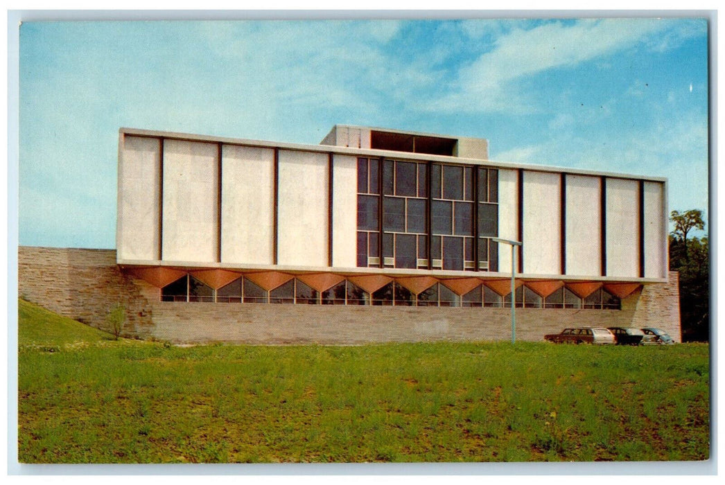 c1960's Natural Science, Davenport Public Museum Davenport IA Postcard
