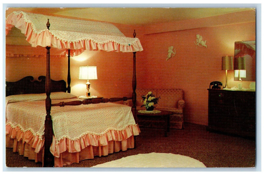 1957 Interior Bedroom at Peace Bridge Motel, Buffalo NY Sanborn NY Postcard