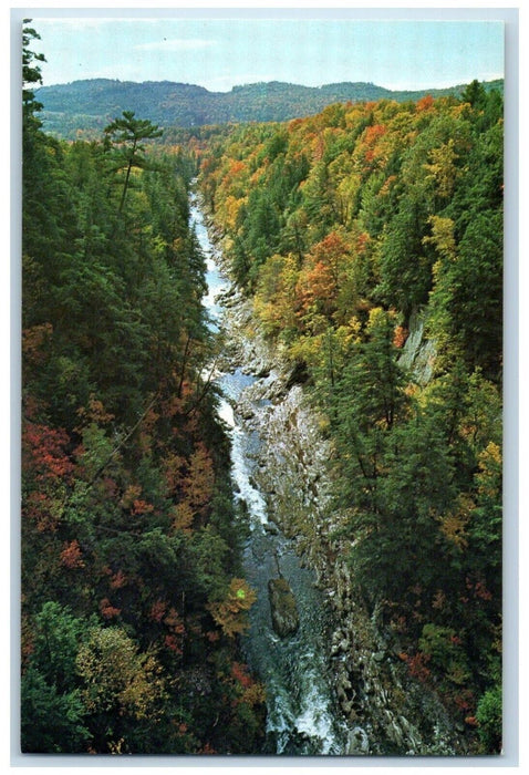 c1960's Quechee Gorge Natural Wonder Near Village River Vermont VT Postcard