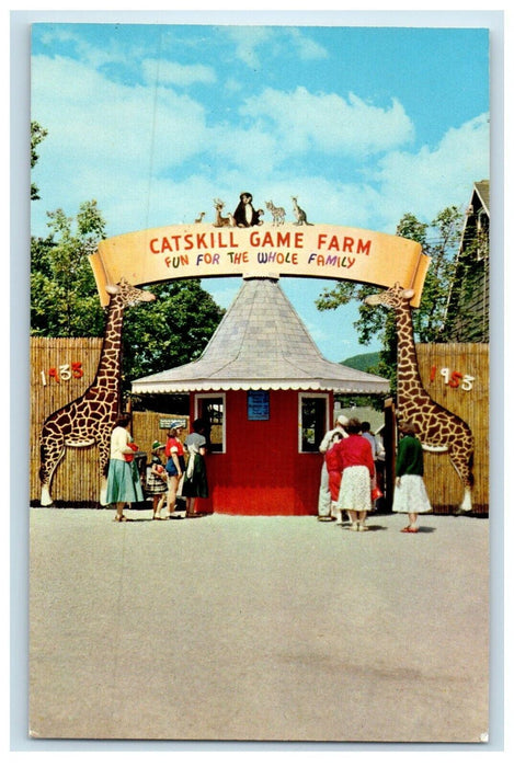 c1950's Catskill Game Farm Animals Entrance Catskill New York NY Postcard