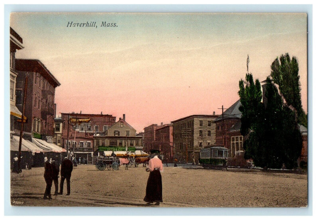 c1909 People and Tranvia Scene in Haverhill, Massachusetts MA Postcard