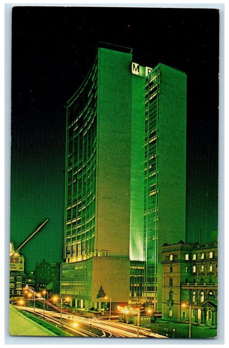 1965 The A.M.P. Building Street View Sydney Australia Posted Vintage Postcard