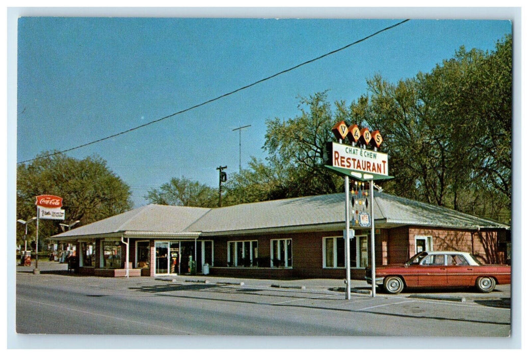 Van's Chat & Chew Restaurant Car Roadside Atlantic Iowa IA Vintage Postcard