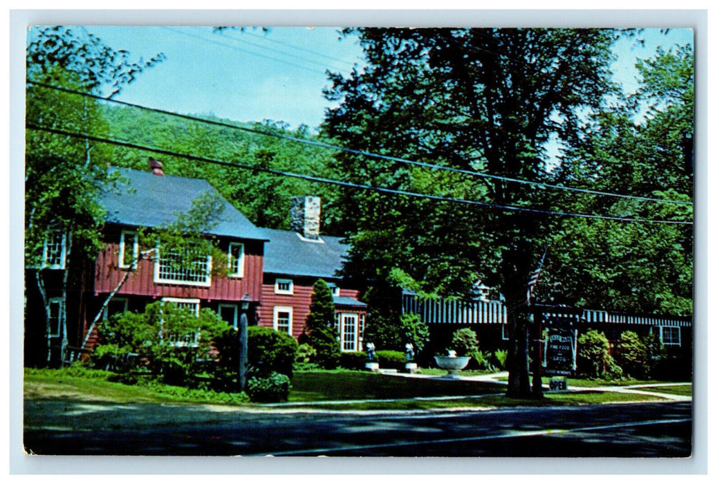 1960 Yale Barn Famouse For Fine Food & Grog, Norfolk Connecticut CT Postcard