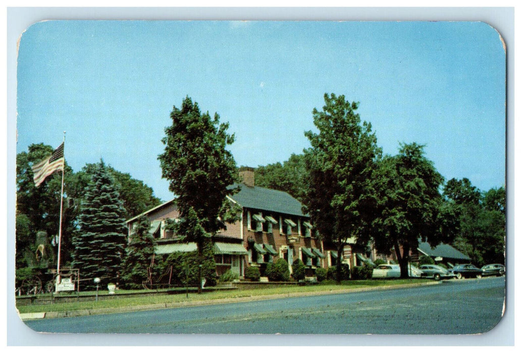 c1950s Old Farms Inn Route 44 College Highway Junction Avon CT Postcard