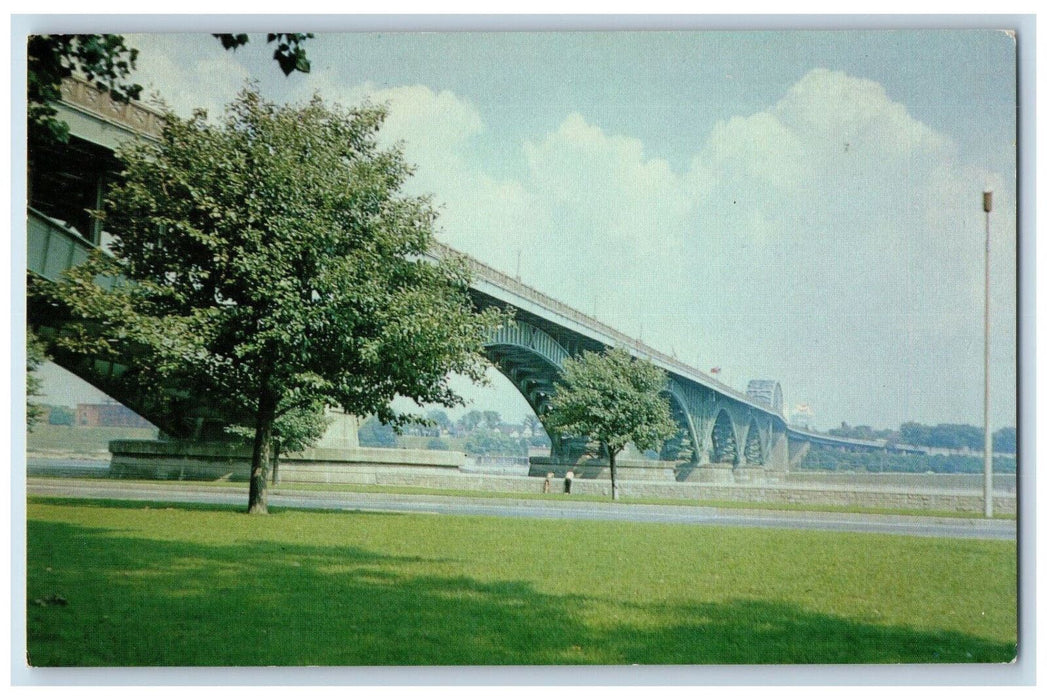 c1950's Peace Bridge, Fort Erie Ontario Linkling Canada and US Postcard