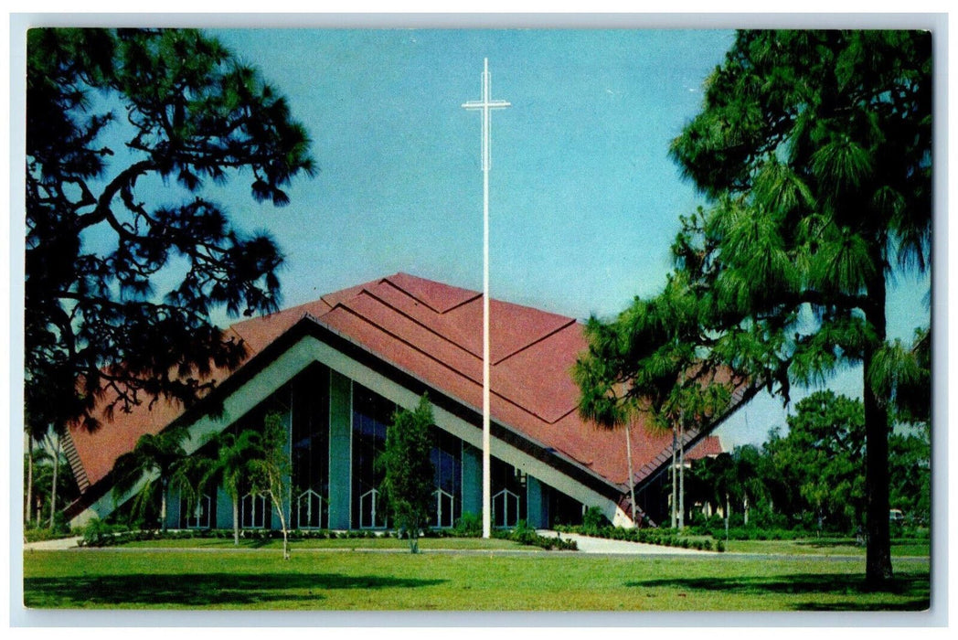 c1960's Pasadena Community Church St. Petersburg Florida FL Postcard