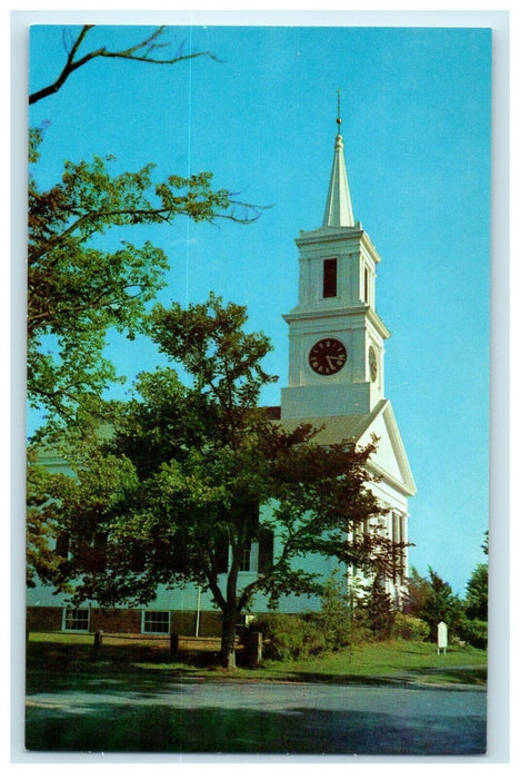 c1950 Congregational Church, Centerville Massachusetts MA Postcard