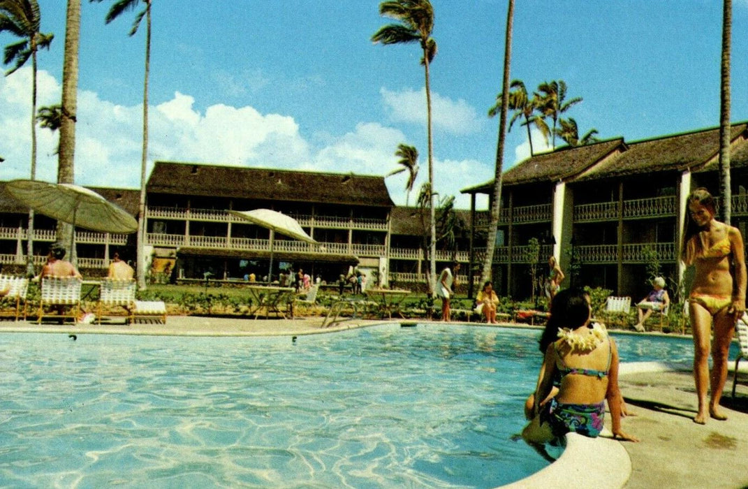 c1950's Islander Inns Swimming Pool Kauai Hawaii HI, Coconut Plantation Postcard