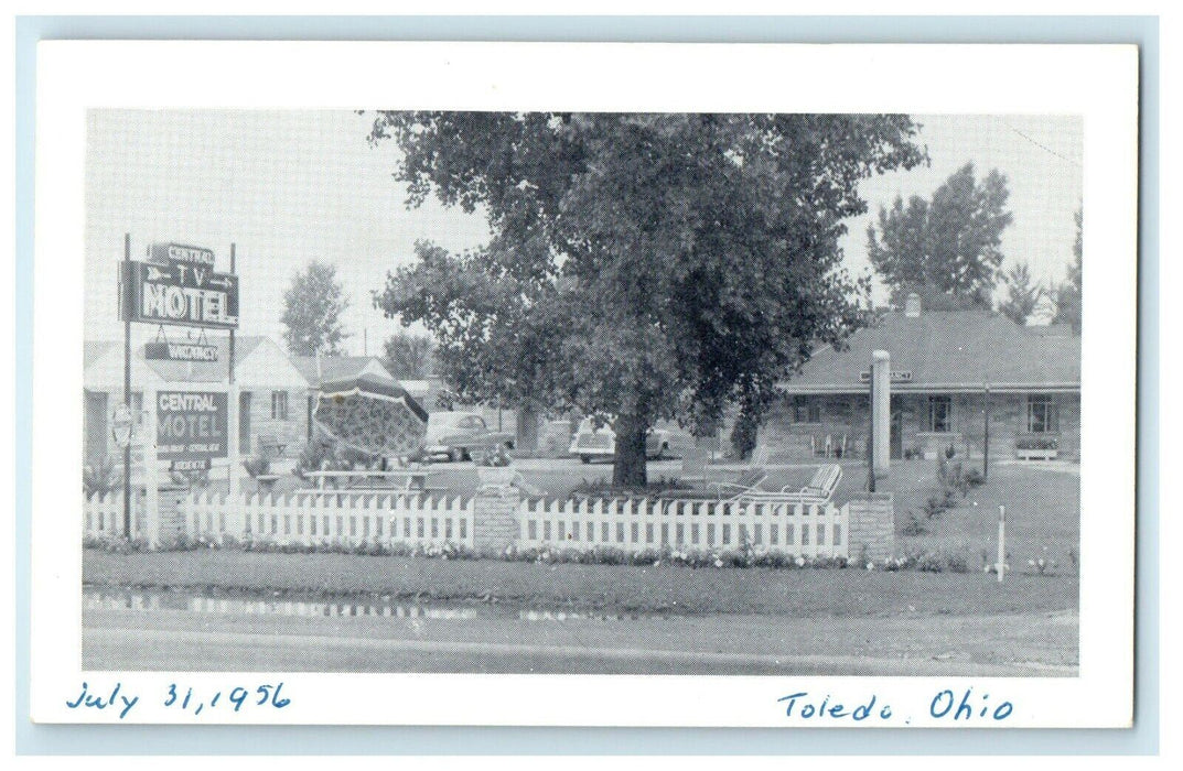 1956 View Of The Central Motel Toledo Ohio OH Unposted Vintage Postcard