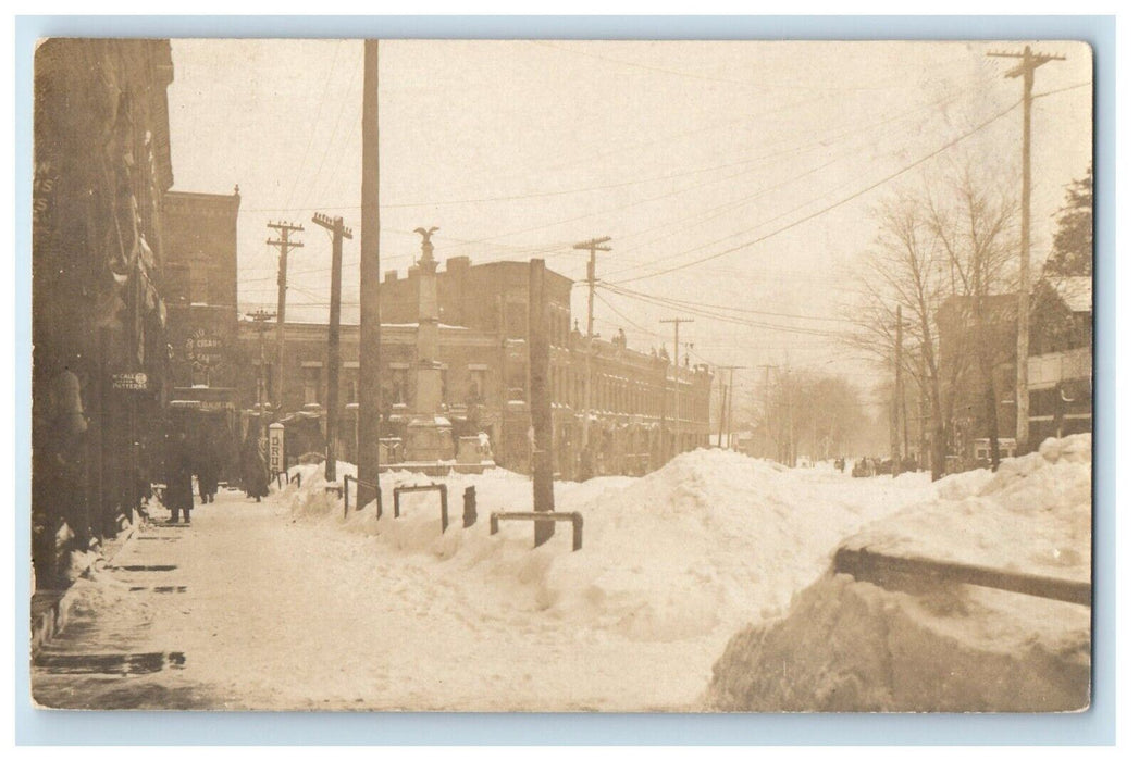 c1910's Monument Square Soldiers Monument Geneva Ohio OH RPPC Photo Postcard