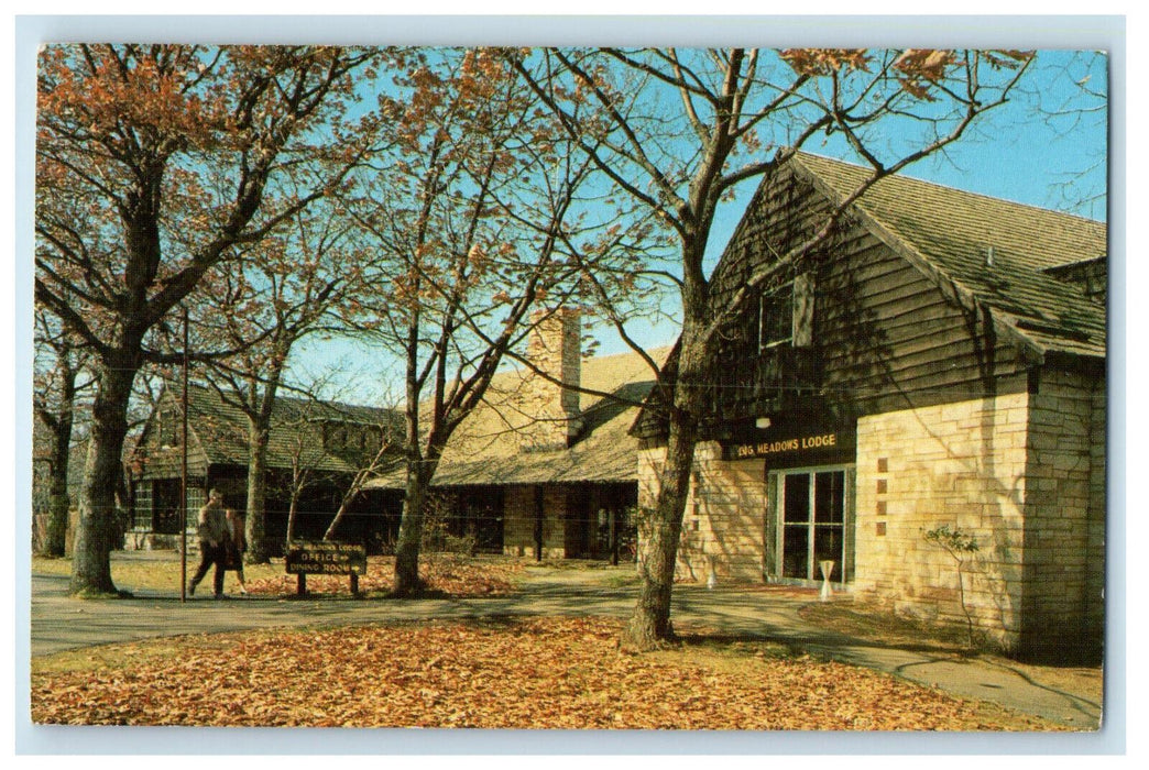 1975 Big Meadows Lodge Shenandoah National Park Virginia VA Vintage Postcard