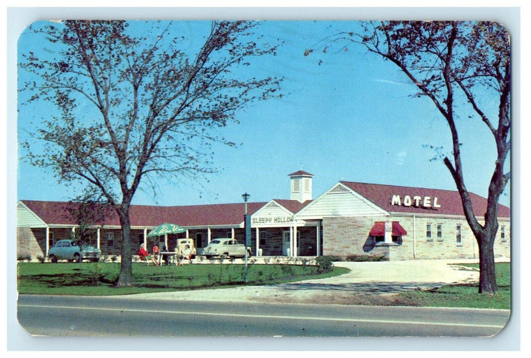 1951 Sleepy Hollow Hotel Inc. Plainfield Illinois IL Posted Vintage Postcard