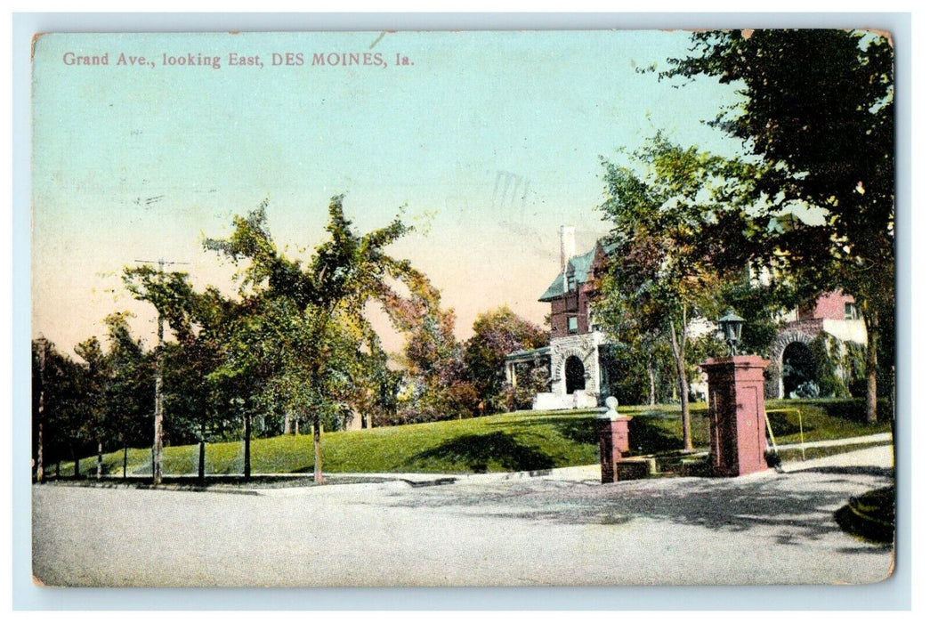 1910 Grand Avenue Looking East Des Moines Iowa IA Antique Postcard