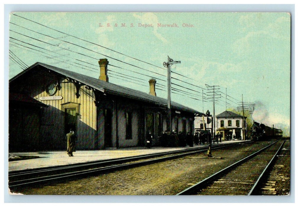 1916 L. S. & M. S. Depot Station Railroad Train Norwalk Ohio OH Antique Postcard