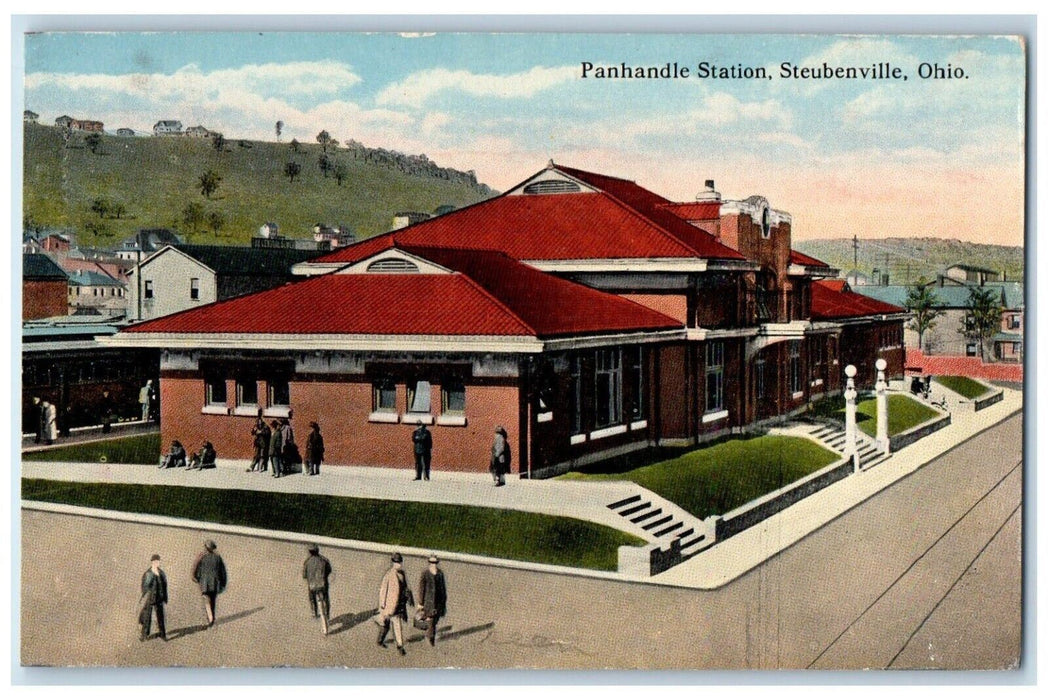 c1910 Train Scene, Panhandle Station Steubenville Ohio OH Unposted Postcard