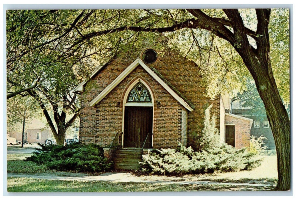 c1950's Episcopal Church, Sixth and Cedar Streets Red Cloud Nebraska NE Postcard