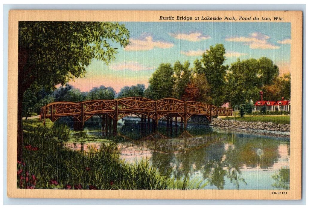 c1940's Rustic Bridge at Lakeside Park, Fond Du Lac Wisconsin WI Postcard