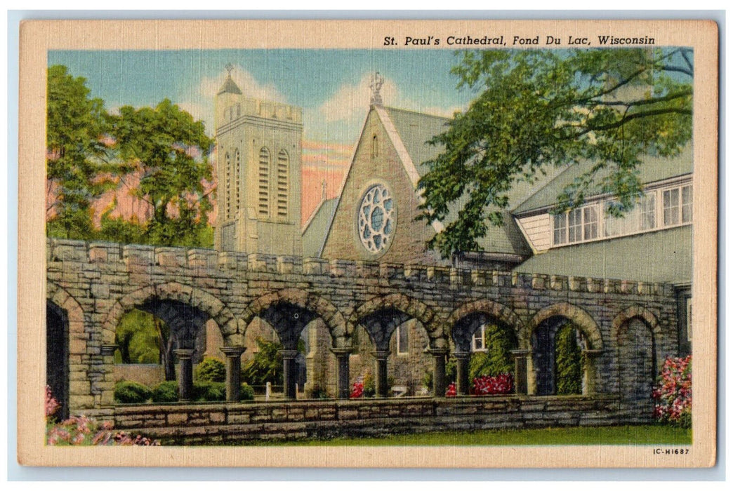 c1940's St. Paul's Cathedral Fond Du Lac Wisconsin WI Vintage Postcard