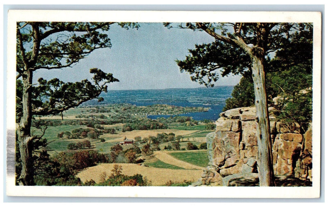 c1950's Gibraltar Overlook Lodi Wisconsin WI Vintage Unposted Postcard